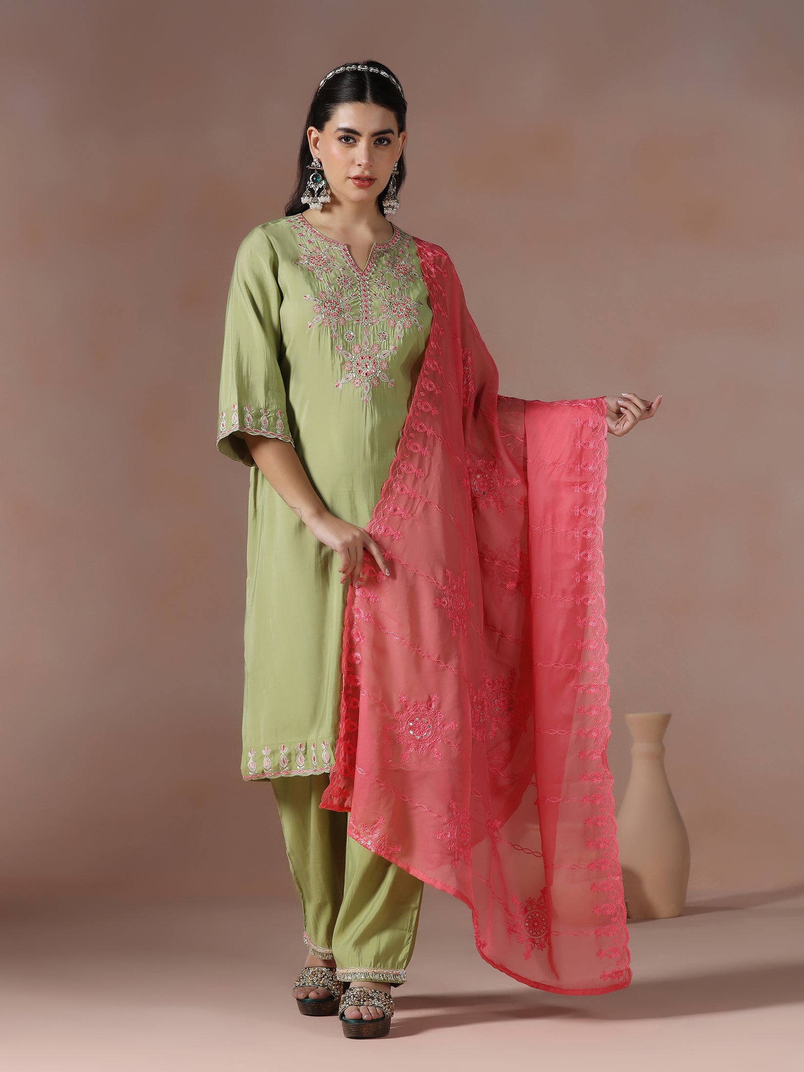 Women Chanderi Green Embroidered Kurta Comfort Pant Dupatta - Image 5