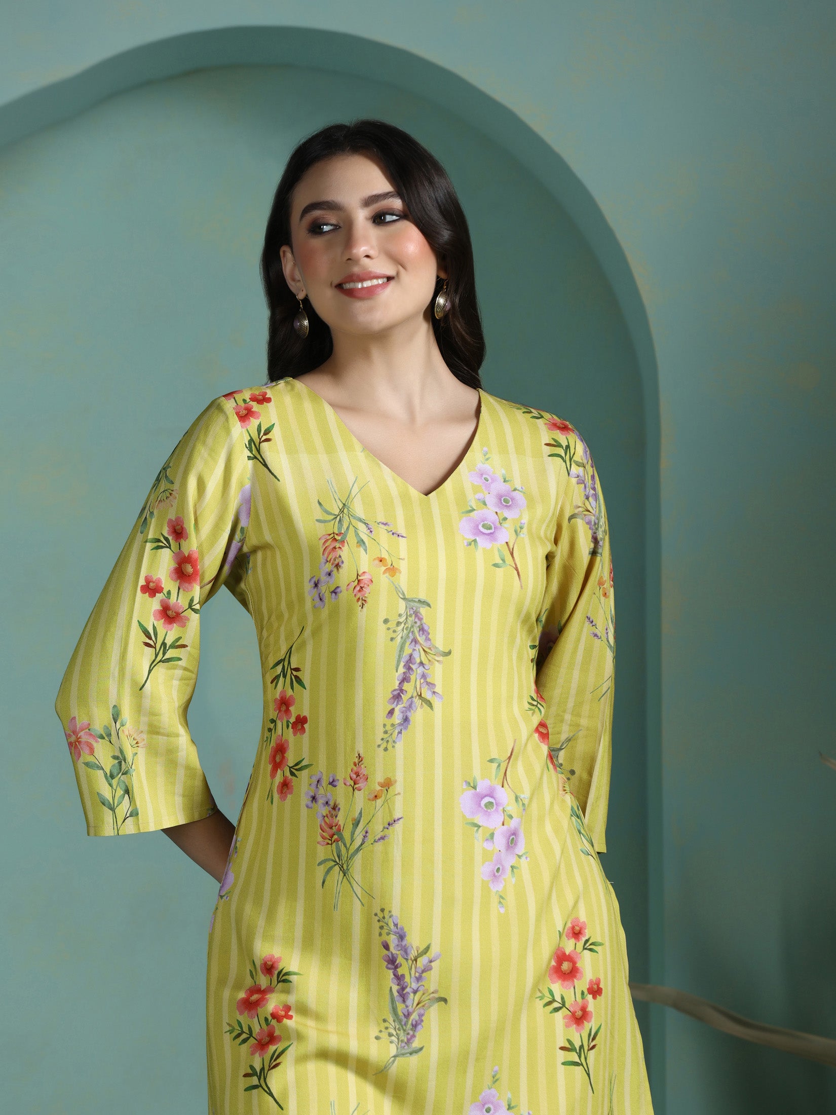 Women Liva Green Floral Print Co-Ord Set - Image 7