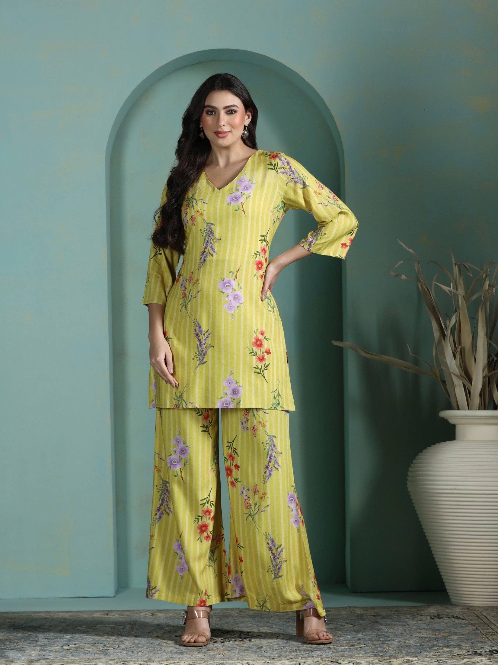 Women Liva Green Floral Print Co-Ord Set - Image 5