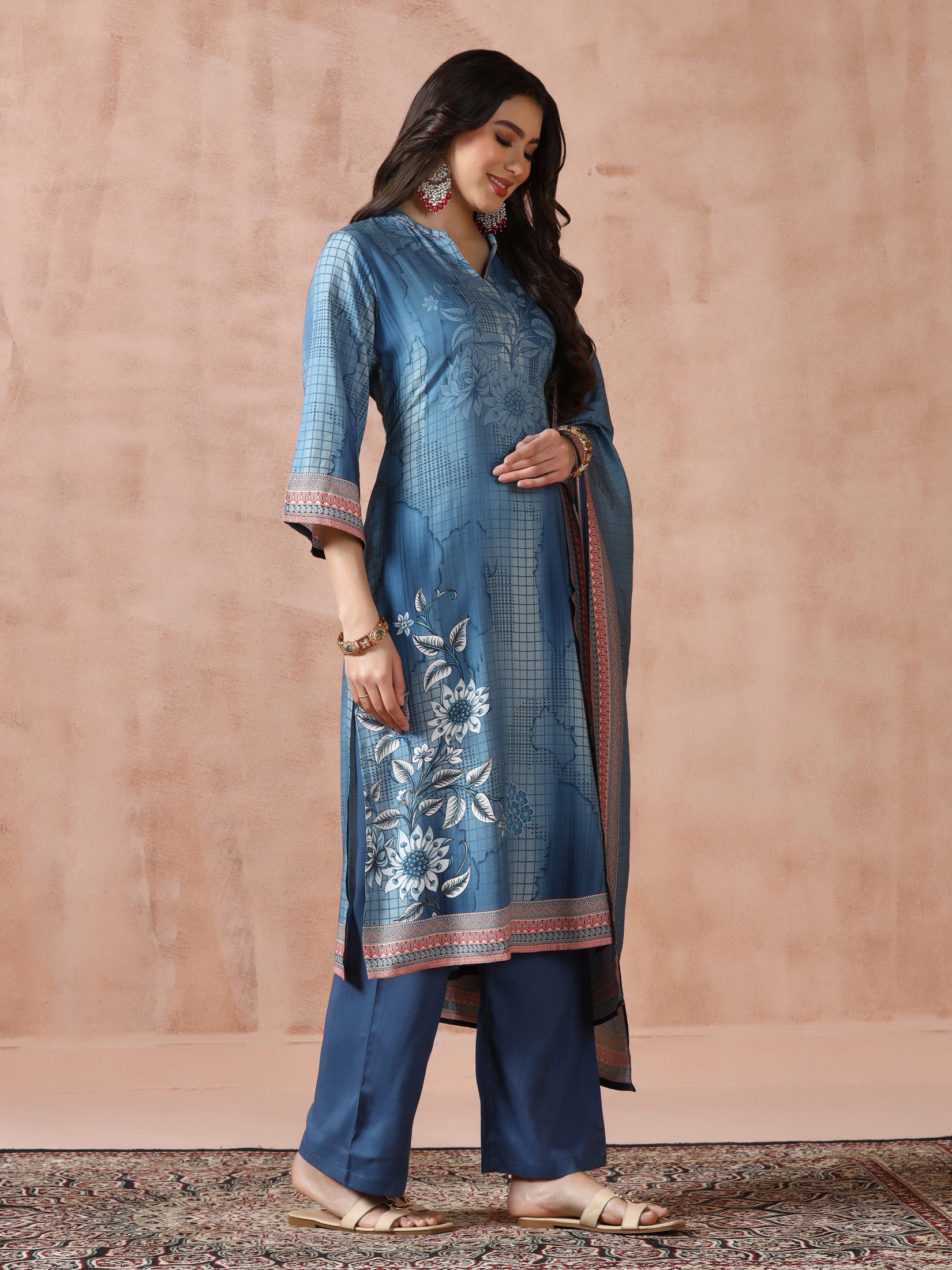 Women Liva Blue Printed Kurta Comfort Pant Dupatta - Image 4