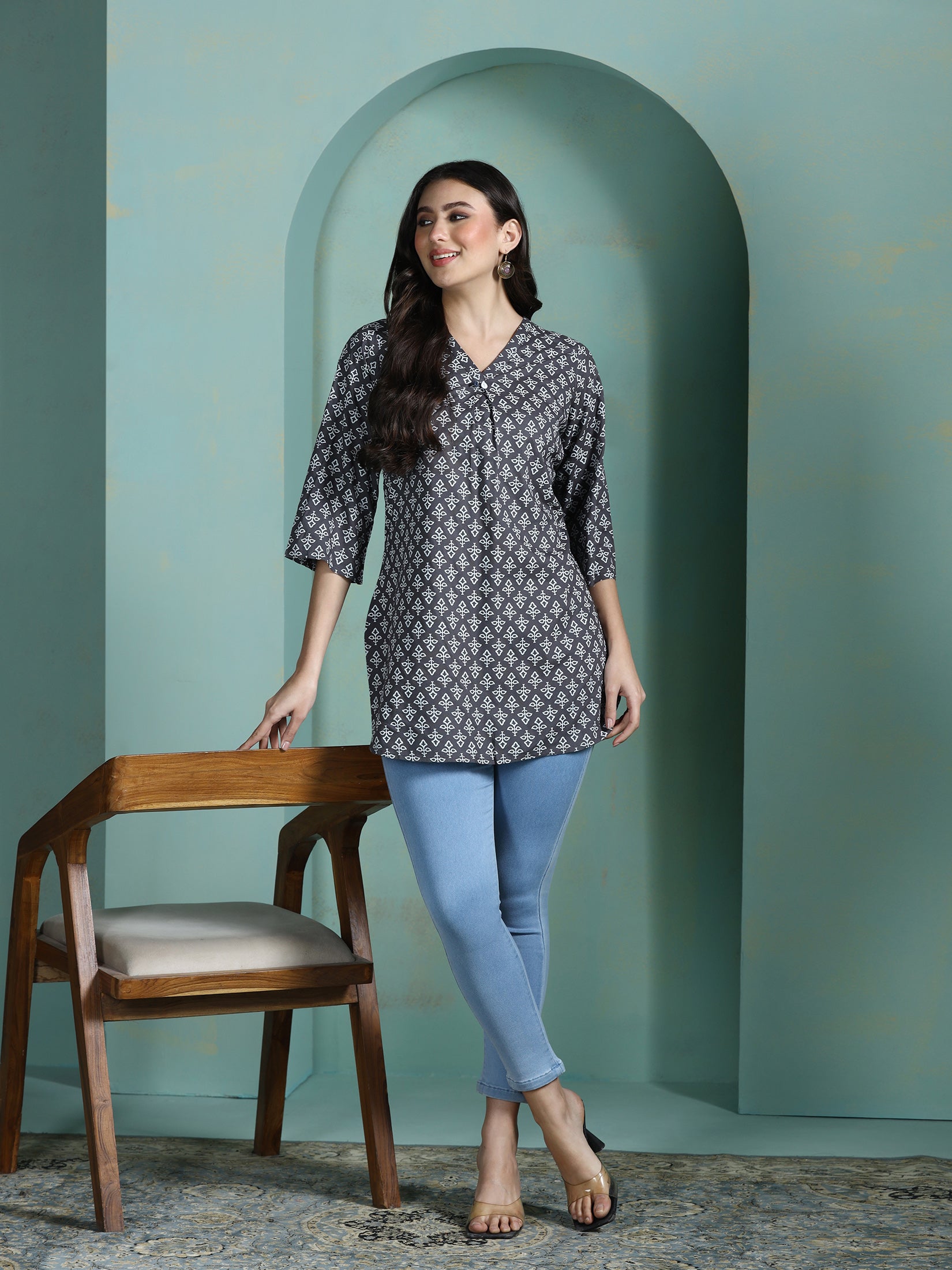 Women Liva Grey Printed Tunic