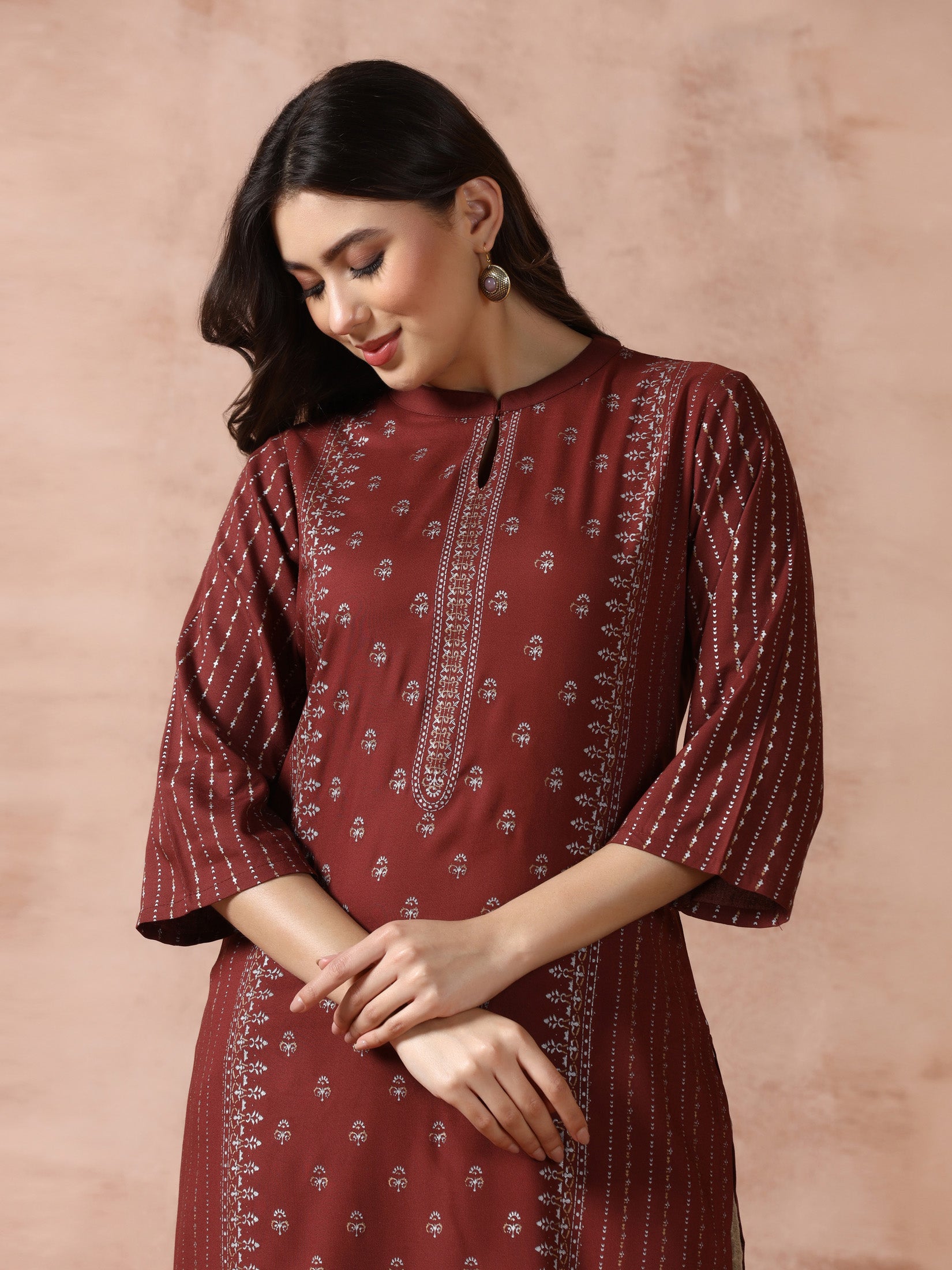 Women Liva Brown Placement Print Kurta - Image 7